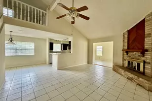 2603 Quarry Hill Rd, Sugar Land, TX 77478 - Photo 2