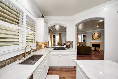 6302 Hermann Lake Drive, Houston, TX 77021 - Photo 18