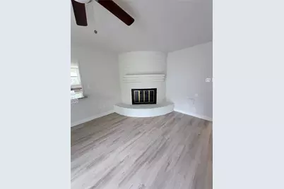 2102 Lake Creek Drive, Houston, TX 77339 - Photo 14