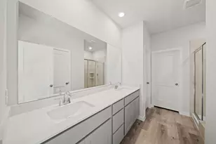 112 Bayou Bend Court, Angleton, TX 77515 - Photo 12