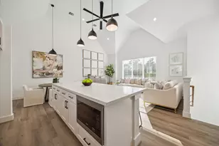 845 Elkhart St, Houston, TX 77091 - Photo 2