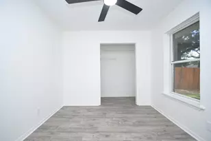 4711 Illinois St, Dickinson, TX 77539 - Photo 14