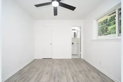 4711 Illinois Street, Dickinson, TX 77539 - Photo 18