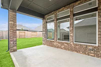 12319 Palmetto Drive, Mont Belvieu, TX 77523 - Photo 10