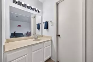 3993 Tanglewilde St, Houston, TX 77063 - Photo 22