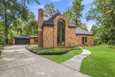 16 Gilcrest Forest Court, The Woodlands, TX 77381 - Photo 2