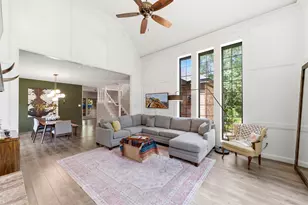 16 Gilcrest Forest Ct, The Woodlands, TX 77381 - Photo 10