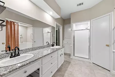16 Gilcrest Forest Court, The Woodlands, TX 77381 - Photo 22