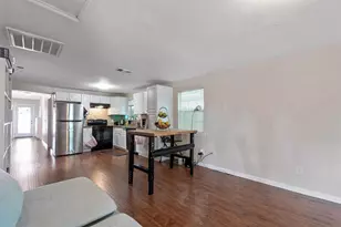 8314 Brandon St, Houston, TX 77051 - Photo 12