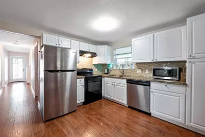 8314 Brandon Street, Houston, TX 77051 - Photo 16