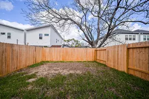 3839 Noah St, Houston, TX 77021 - Photo 18