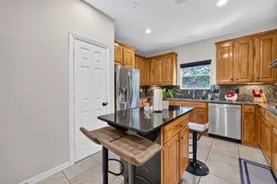 6035 N Arrowana Ln, Houston, TX 77036 - Photo 14
