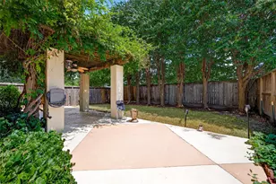 6035 N Arrowana Ln, Houston, TX 77036 - Photo 42