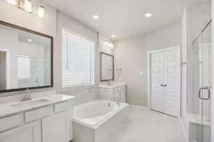 625 Topwater Trail, Kemah, TX 77565 - Photo 32