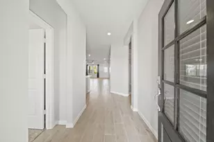 2307 Gentle Breeze Ln, Baytown, TX 77523 - Photo 4