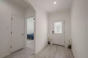 4633 Larkspur St, Houston, TX 77051 - Photo 10
