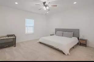 4633 Larkspur St, Houston, TX 77051 - Photo 2