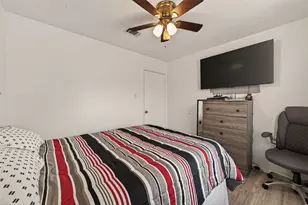 1915 Delphi Ln, Houston, TX 77067 - Photo 22