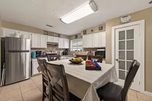 1915 Delphi Ln, Houston, TX 77067 - Photo 12