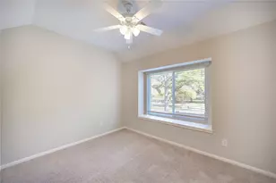 23027 Lodgepoint Dr, Katy, TX 77494 - Photo 38