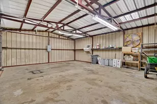 100 Green Meadows Cir, Springtown, TX 76082 - Photo 36