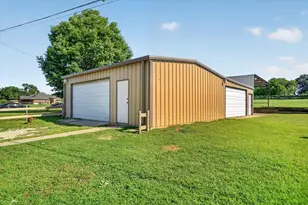 100 Green Meadows Cir, Springtown, TX 76082 - Photo 38