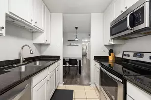 7950 N Stadium Dr, Houston, TX 77030 - Photo 6
