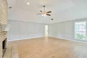 15854 Knolls Lodge Dr, Houston, TX 77095 - Photo 8