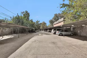 201 W Rosamond St, Houston, TX 77076 - Photo 18