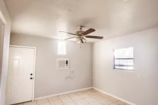 11314 Courtshire, Houston, TX 77076 - Photo 10