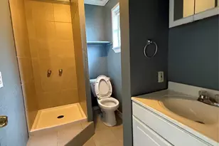 7220 Parker Rd, Houston, TX 77016 - Photo 18