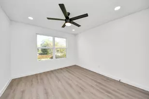 2911 Meadowgrass Ln, Houston, TX 77082 - Photo 32