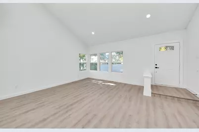 2911 Meadowgrass Lane, Houston, TX 77082 - Photo 6