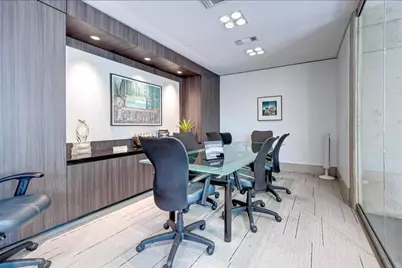 1901 Post Oak Blvd Boulevard #2402, Houston, TX 77056 - Photo 24