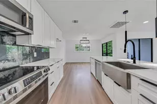 3510 Bellaire Blvd, Houston, TX 77025 - Photo 18