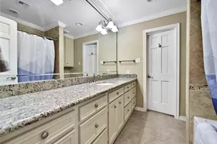 248 Bryn Mawr Cir, Hunters Creek Village, TX 77024 - Photo 26