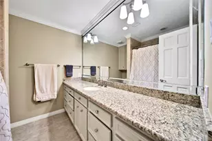 248 Bryn Mawr Cir, Hunters Creek Village, TX 77024 - Photo 24