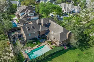 248 Bryn Mawr Cir, Hunters Creek Village, TX 77024 - Photo 1