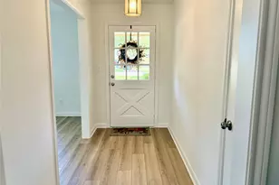 1111 Burning Tree Rd, Kingwood, TX 77339 - Photo 4