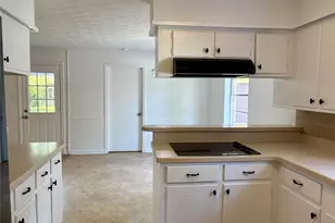 1111 Burning Tree Rd, Kingwood, TX 77339 - Photo 10