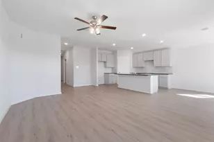 11811 Stratosphere St, Conroe, TX 77303 - Photo 6