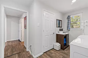 8915 W Richmond St, Needville, TX 77461 - Photo 14