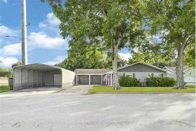 6713 Lawrence Road, Hitchcock, TX 77563 - Photo 1