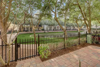1701 Wrenwood Lakes, Houston, TX 77043 - Photo 34