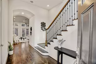 1701 Wrenwood Lakes, Houston, TX 77043 - Photo 4