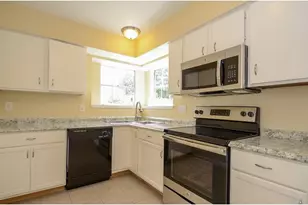 7611 Shaddock Dr, Houston, TX 77041 - Photo 4