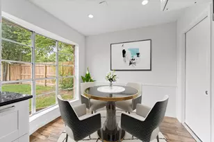 9735 Kemp Forest Dr, Houston, TX 77080 - Photo 12