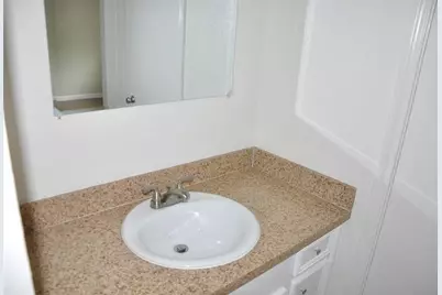 5519 Caversham Dr Drive, Houston, TX 77096 - Photo 22