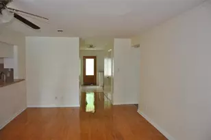 5519 Caversham Dr Dr, Houston, TX 77096 - Photo 6