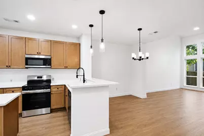 47 Alderon Woods Place, The Woodlands, TX 77382 - Photo 12